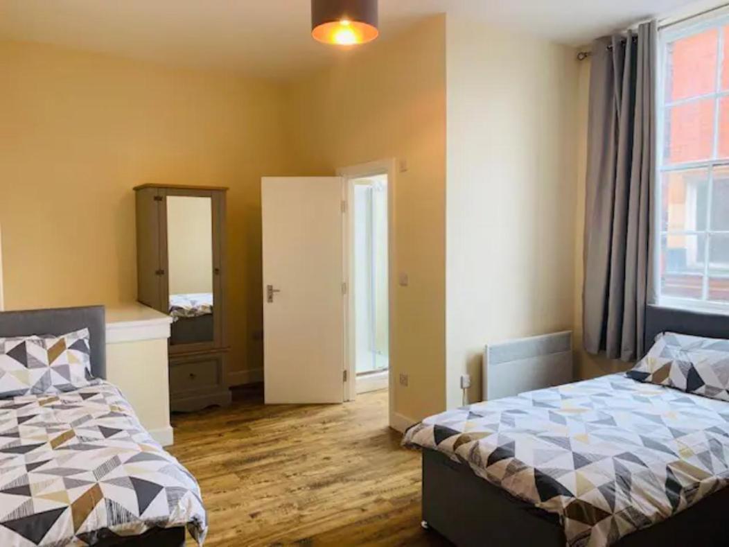 8 Fish Street, Budget City Centre Accomodation Leeds  Eksteriør billede
